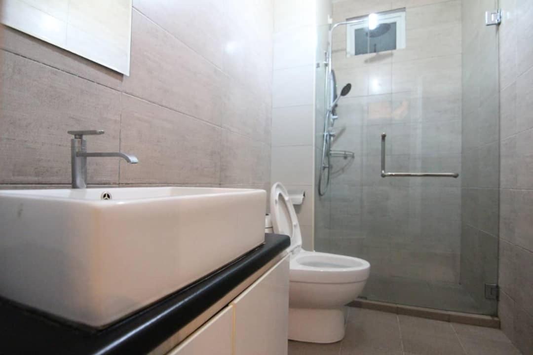 D'Calton Seaview Apartment Johor Bahru Buitenkant foto